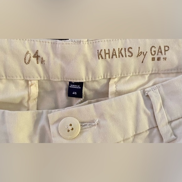 Gap- slanted Side Pocket - Chino Khakis - 100% Cotton - Size 4 A/Short - Picture 4 of 4